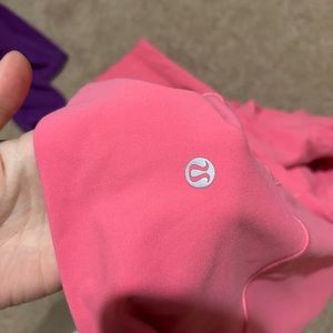 Size 10 lululemon leggings.